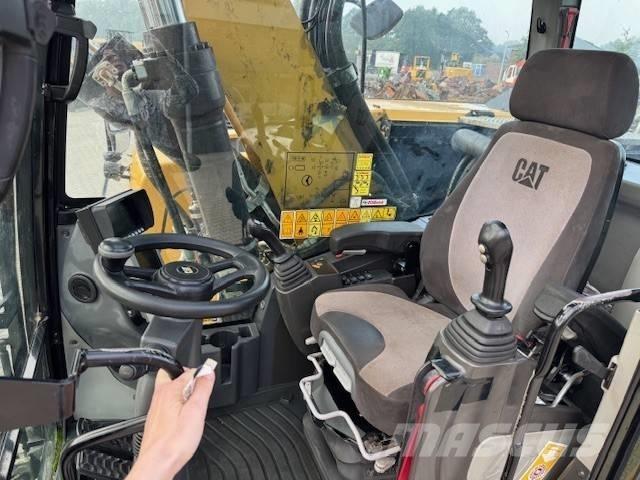 CAT M 320 F Koparki kołowe