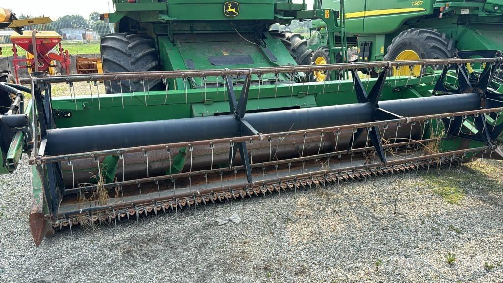 John Deere 9580 WTS Kombajny zbożowe