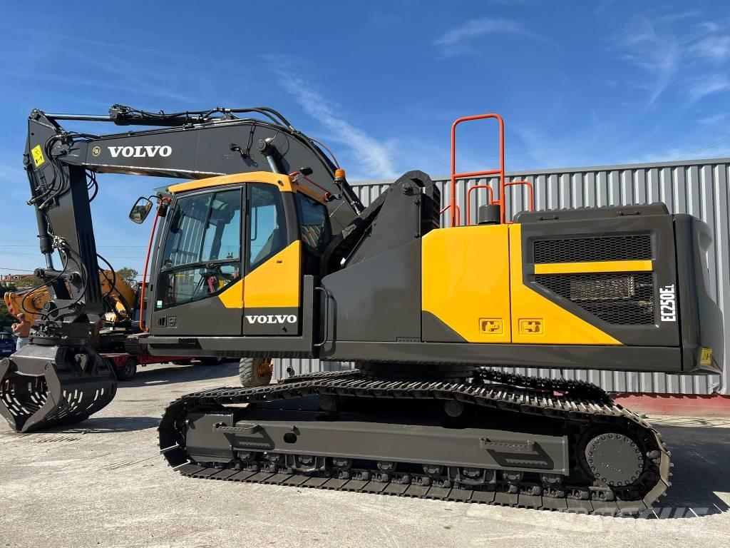 Volvo EC 250 EL Koparki gąsienicowe