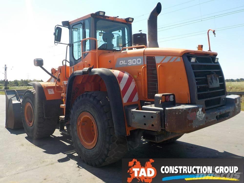 Doosan DL 300 Ładowarki kołowe