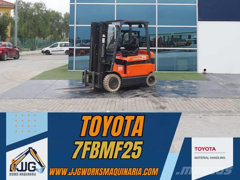 Toyota 7 FBMF 25 Wózki elektryczne