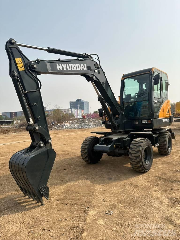 Hyundai HW 60 Eco Koparki kołowe