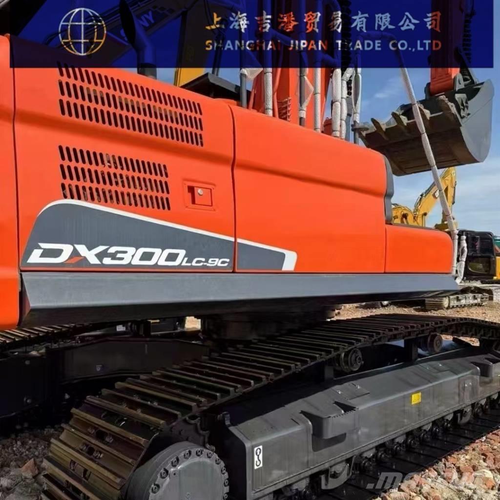 Doosan DX 300 Koparki gąsienicowe