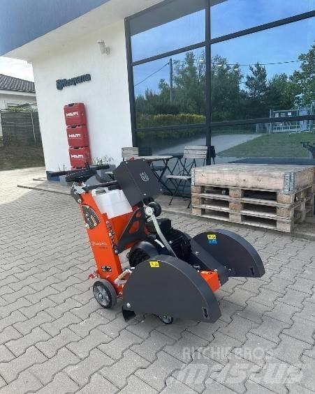 Husqvarna FS500E Maszyny budowlane - Inne