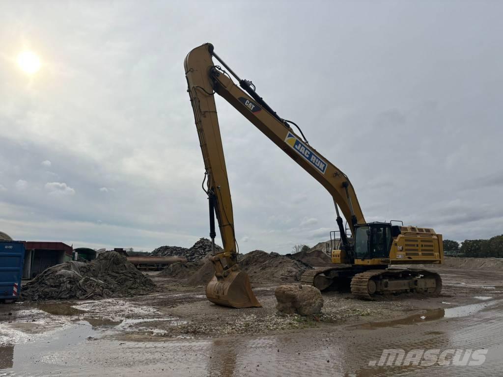 CAT 374 Long-reach Koparki z długim ramieniem