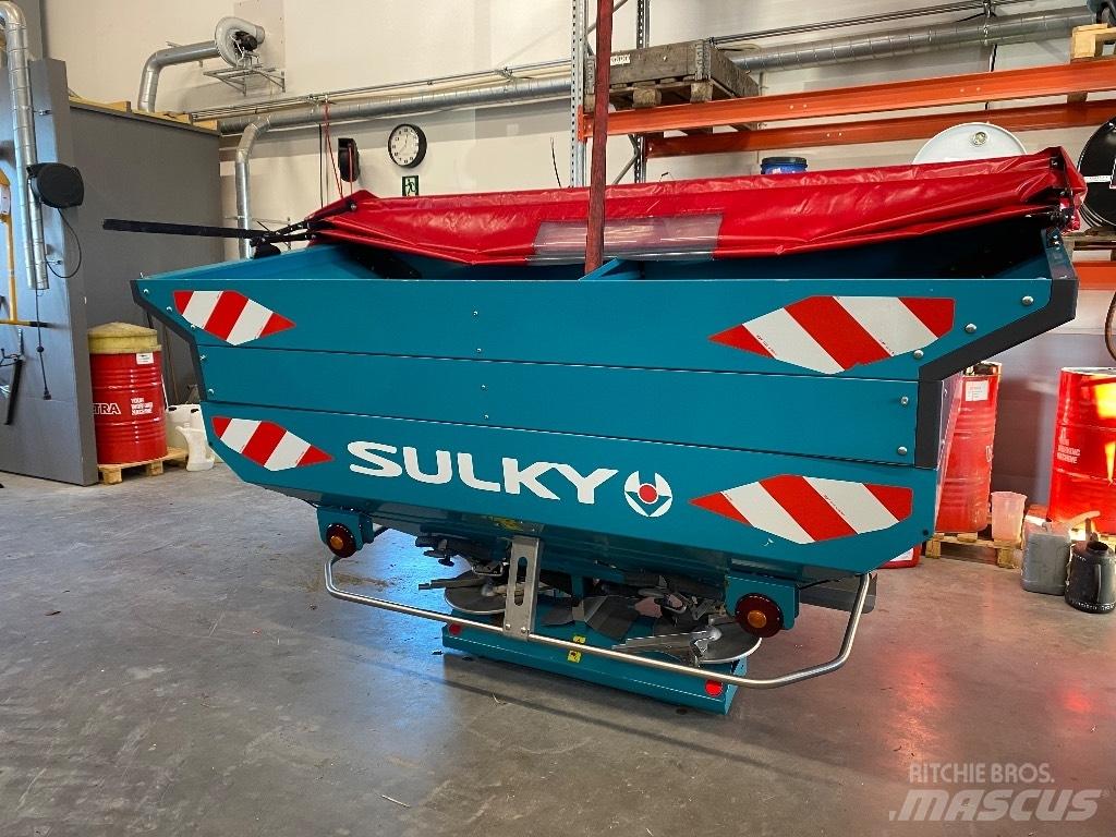 Sulky DX 30 Rozrzutnik nawozów mineralnych