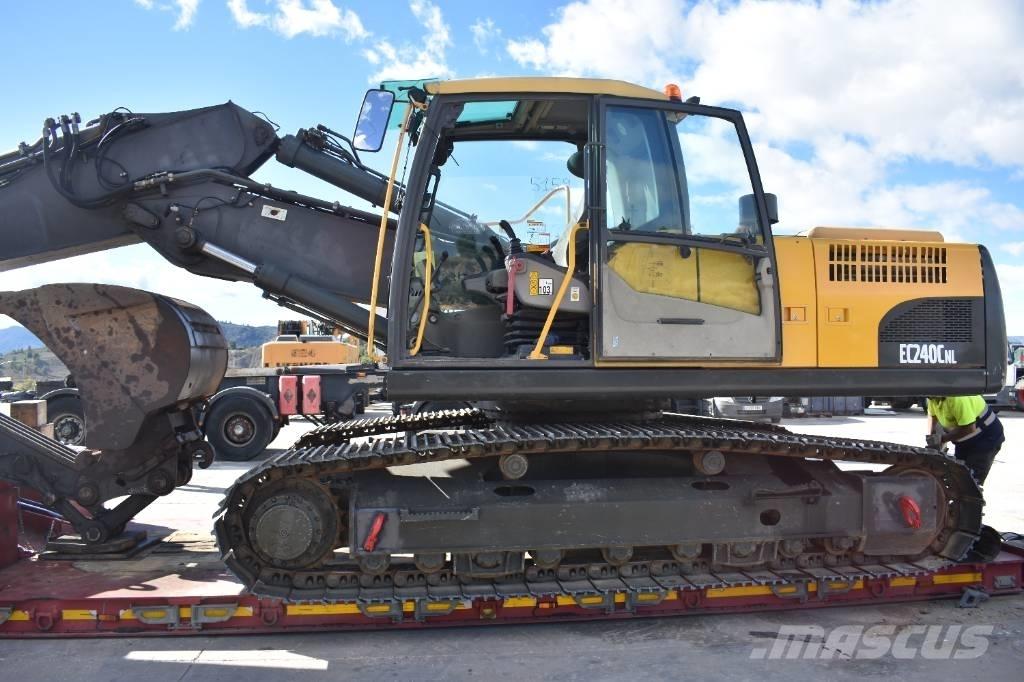 Volvo EC 240 C N L Koparki gąsienicowe