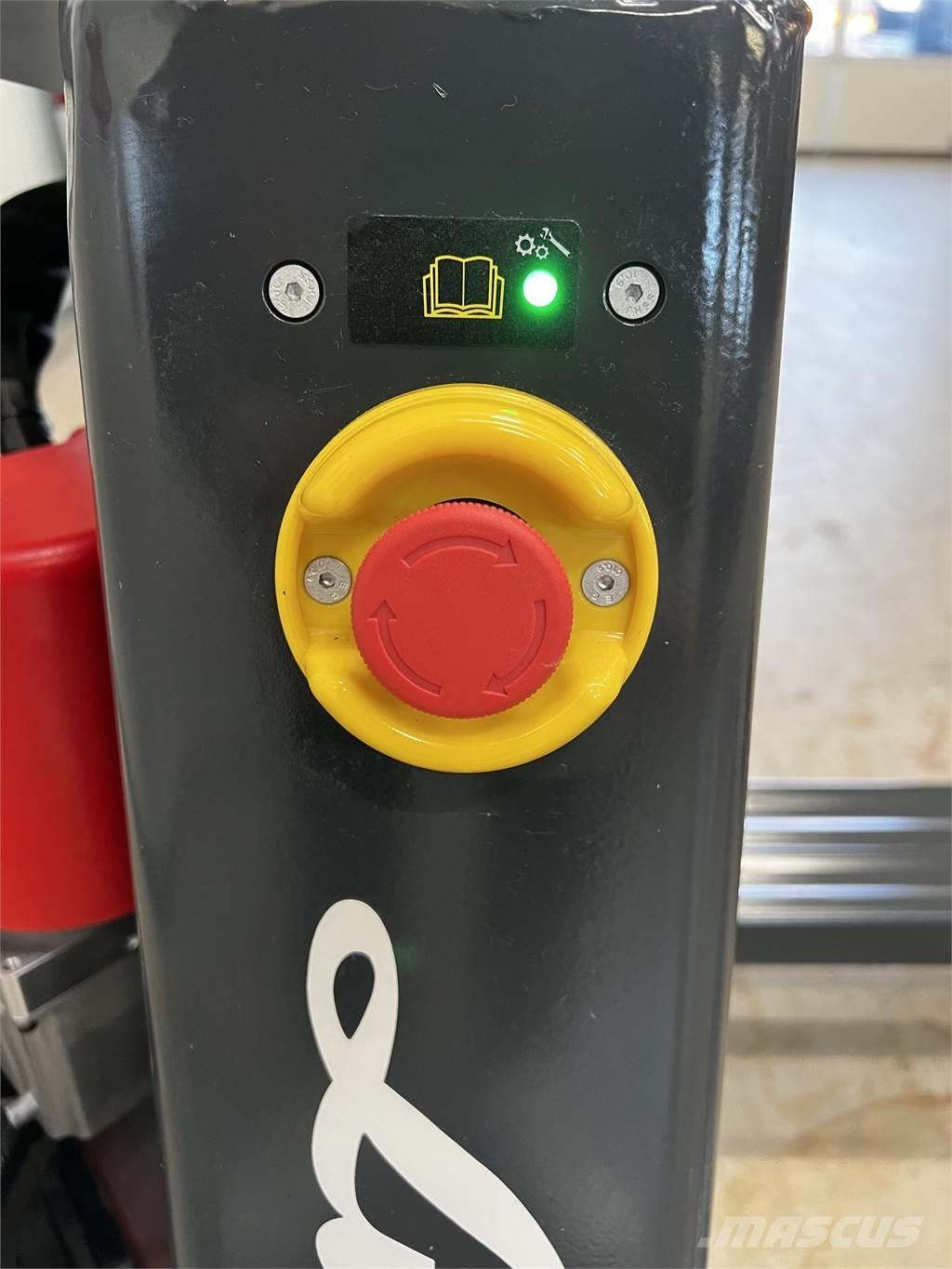 Linde MT15C Wózki widłowe unoszące z dyszlem