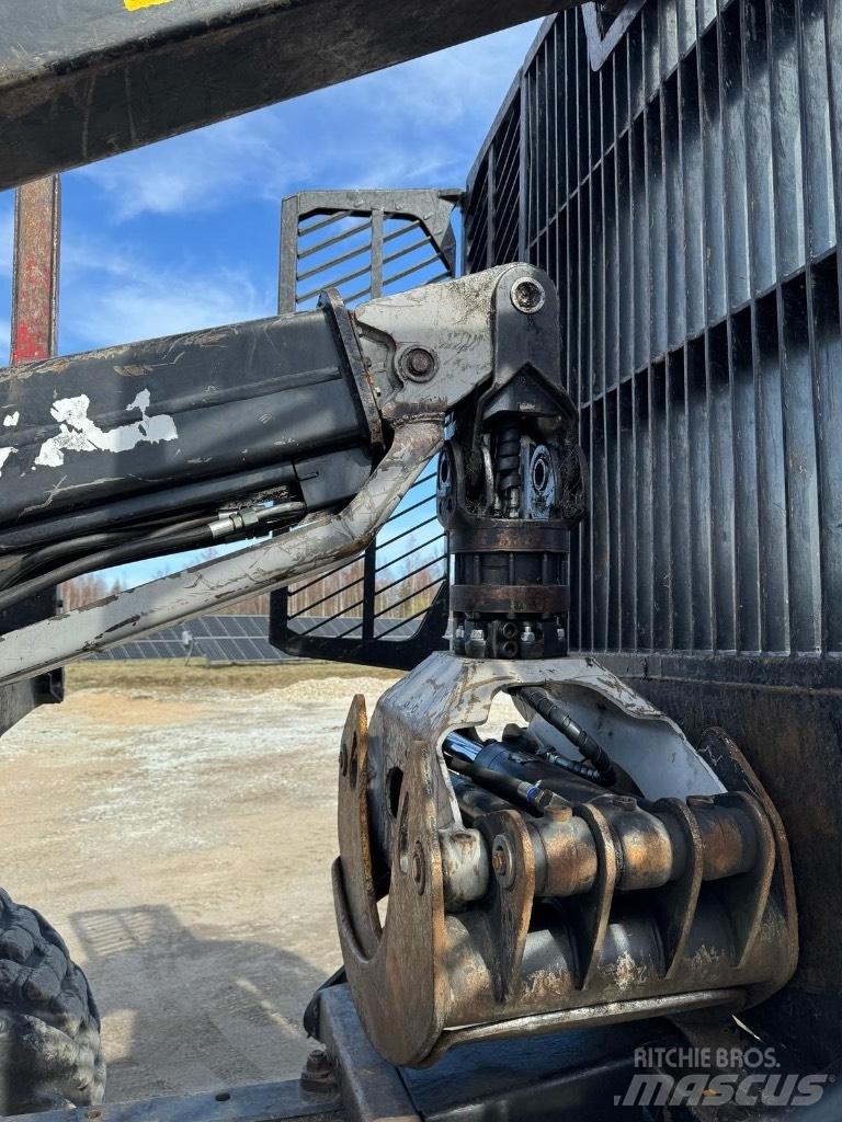 Komatsu 875 Forwardery
