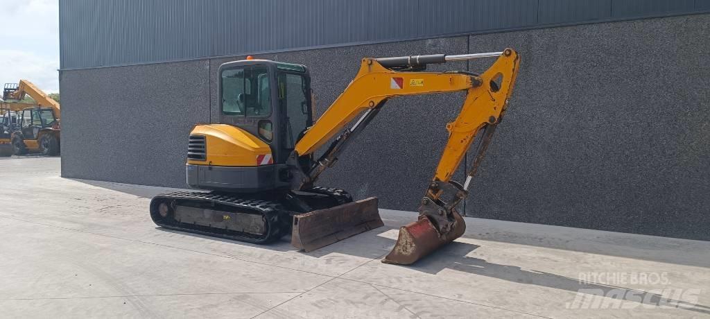 Bobcat E 50 EM Minikoparki