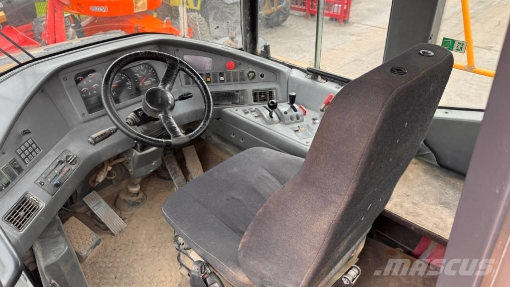 Volvo A 25 D Wozidła przegubowe