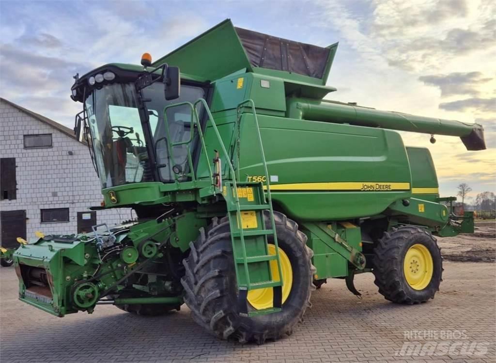 John Deere T560 Kombajny zbożowe