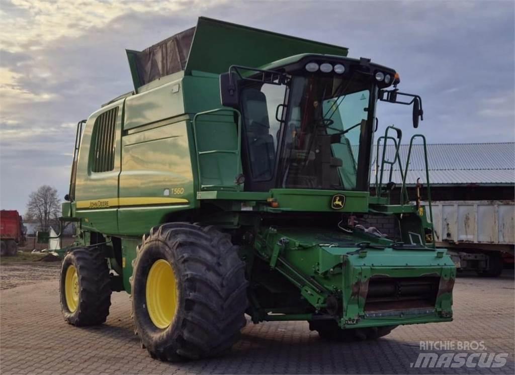John Deere T560 Kombajny zbożowe