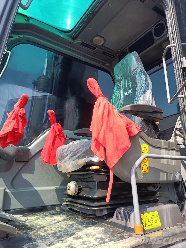 Volvo EC 240 Koparki gąsienicowe