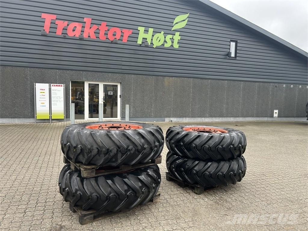 Goodyear 16,9-30 Opony, koła i felgi