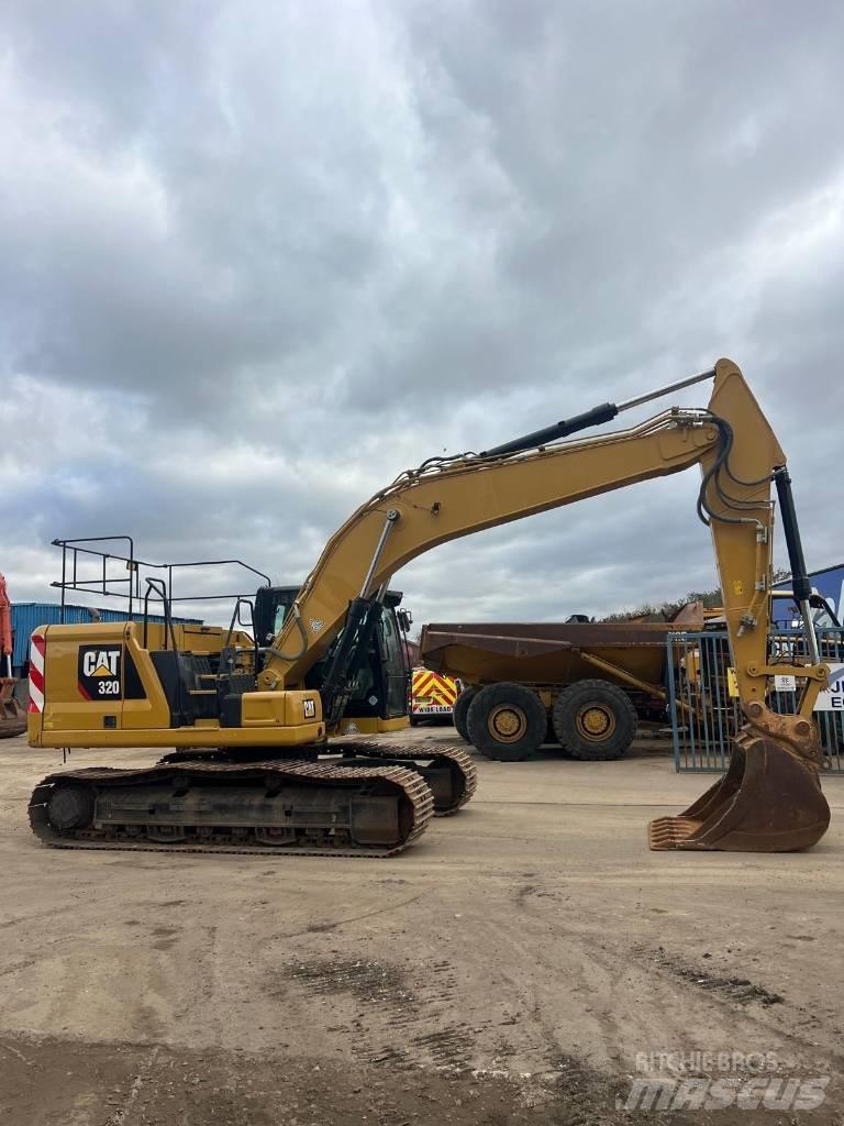 CAT 320 Koparki gąsienicowe