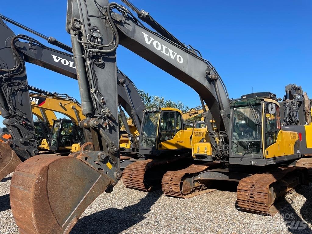 Volvo EC210C Koparki gąsienicowe