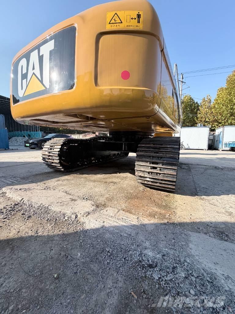 CAT 329 D Koparki gąsienicowe