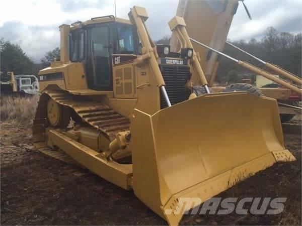 CAT D 6 R Spycharki gąsienicowe
