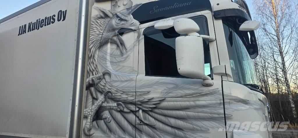Scania R 360 Samochody ciężarowe ze skrzynią zamkniętą