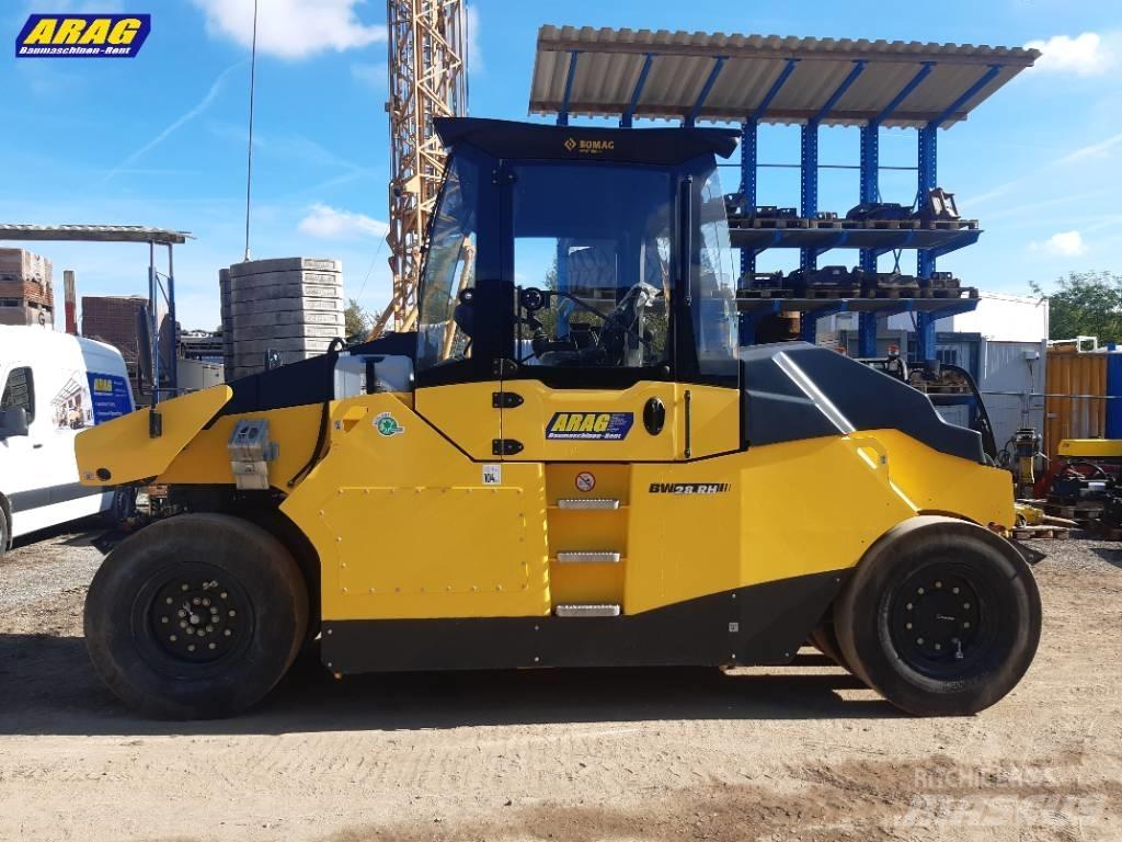Bomag BW 28 RH Walce ogumione