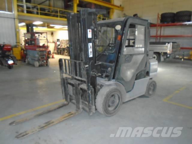 Nissan MYG1F2A30V Podnośniki teleskopowe