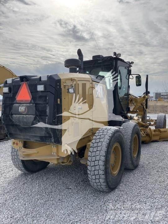 CAT 140 Równiarki