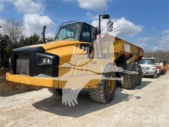 CAT 740B Wozidła przegubowe