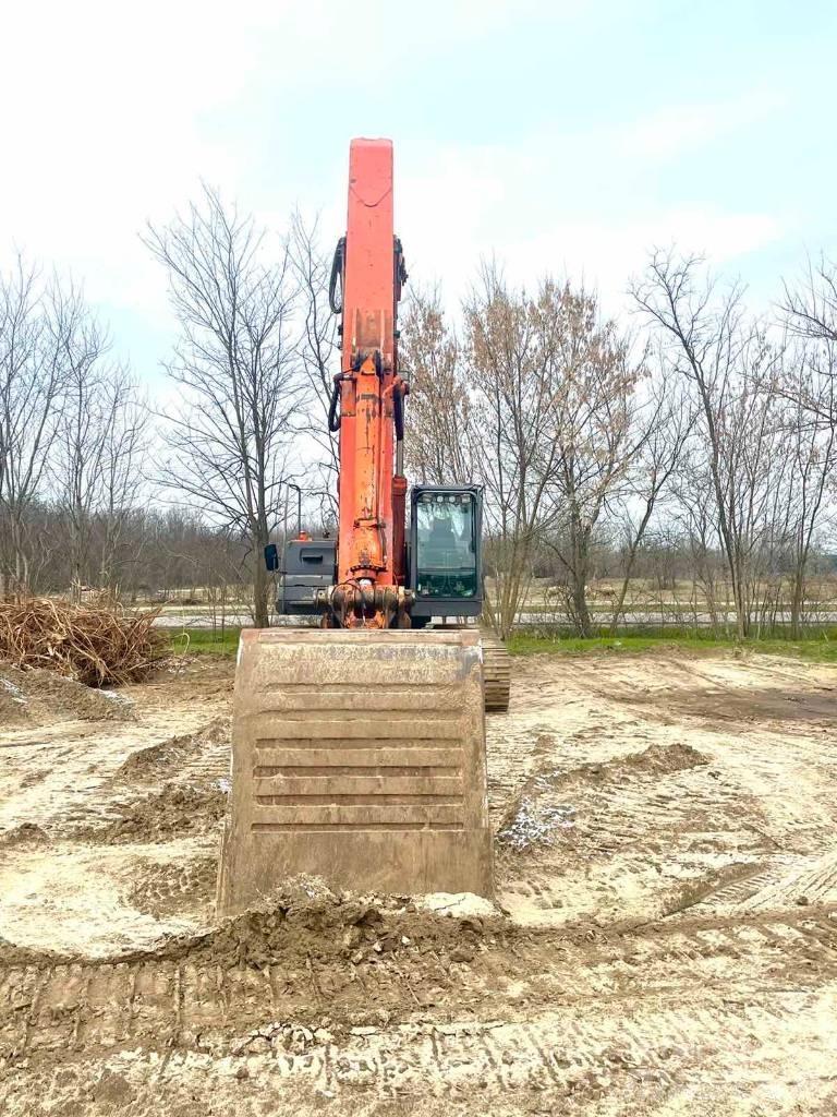 Hitachi ZX 350 LC-3 Koparki gąsienicowe