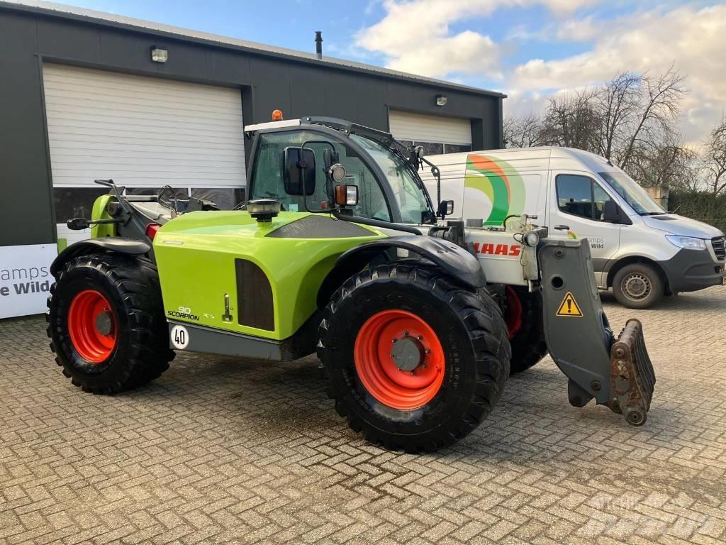 CLAAS Scorpion 9040 Ładowarki rolnicze
