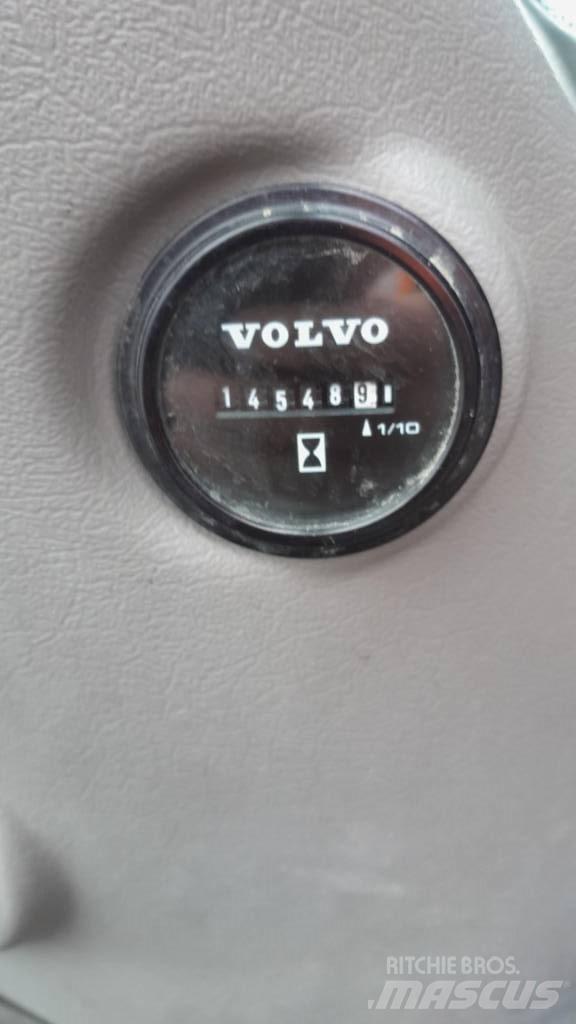 Volvo EC 300 D L Koparki gąsienicowe