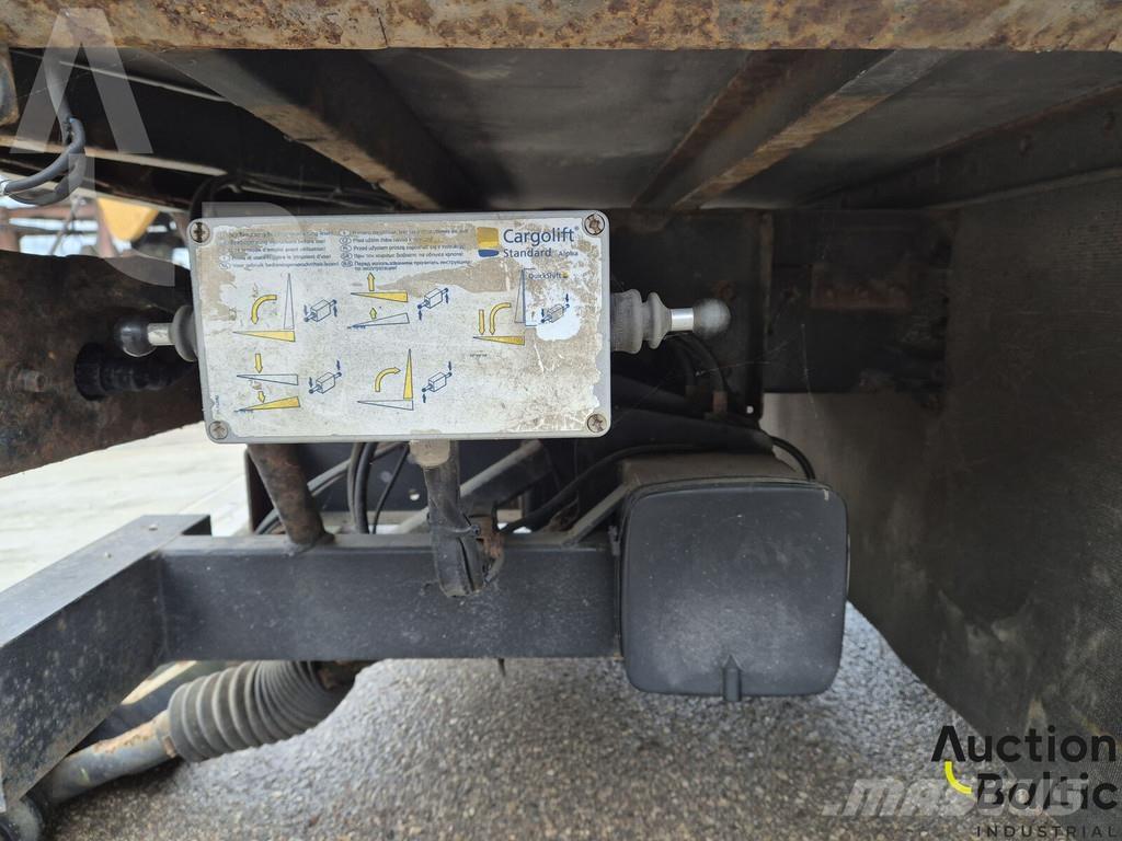 DAF FA LF 45.180 Samochody ciężarowe ze skrzynią zamkniętą