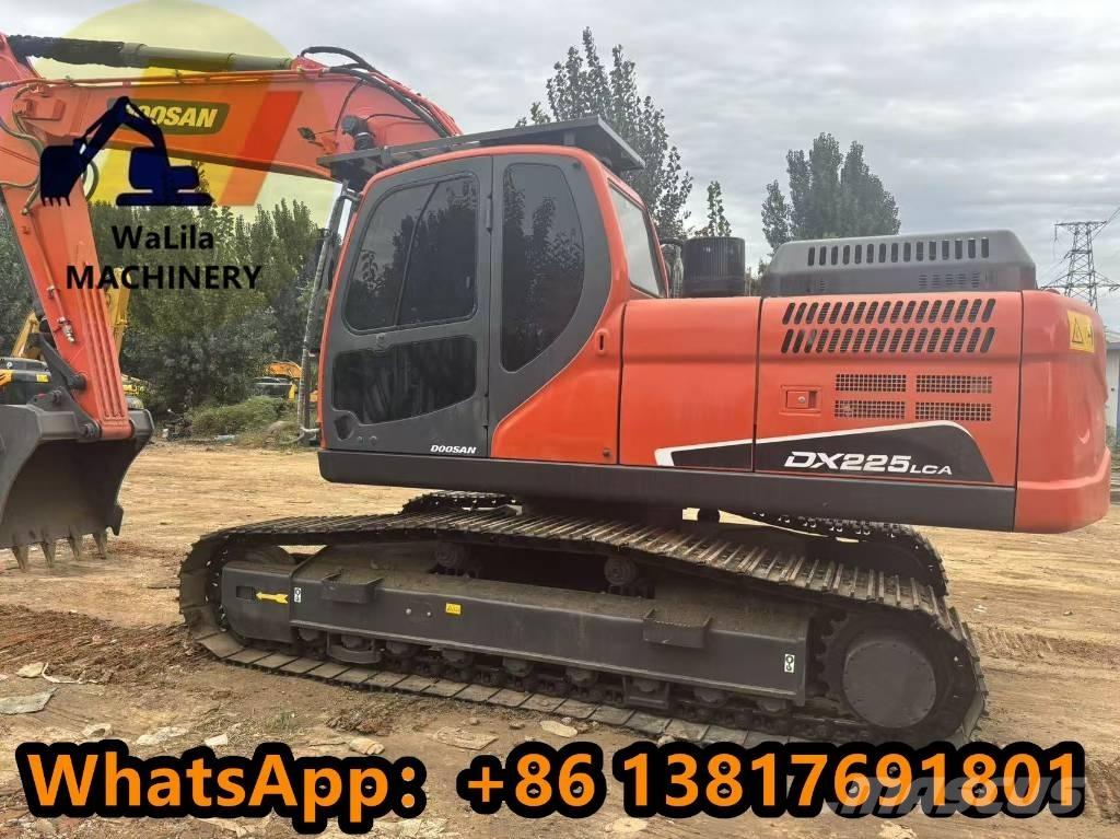 Doosan DX 225 LCA Koparki gąsienicowe