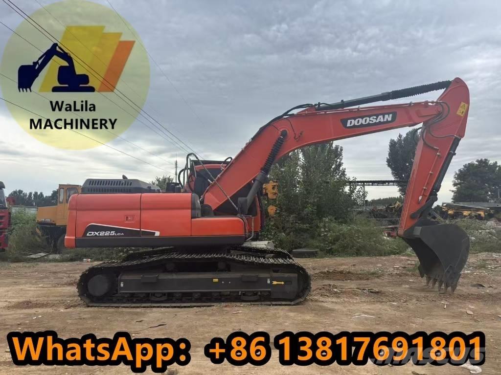 Doosan DX 225 LCA Koparki gąsienicowe
