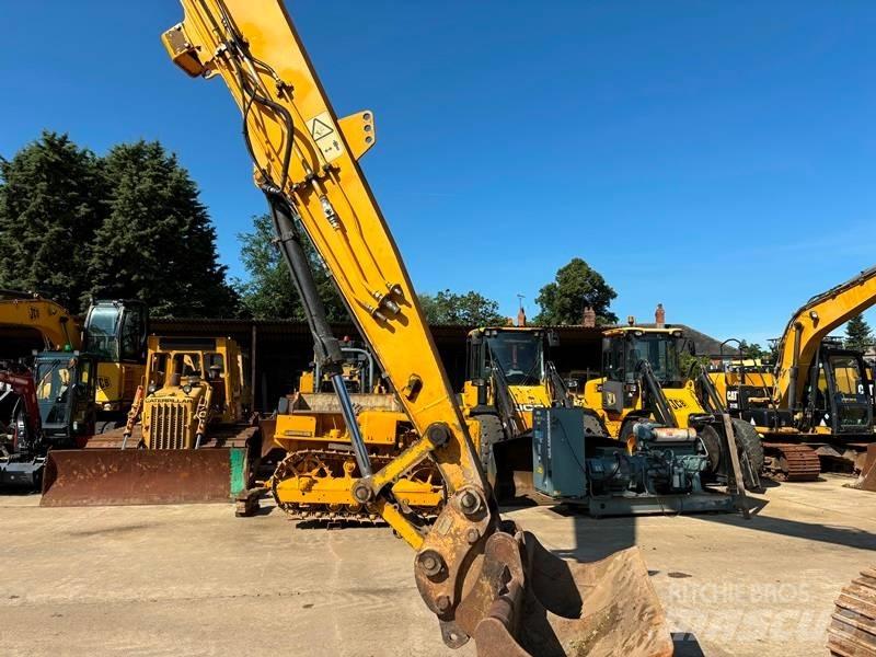 JCB JS 220 LR Koparki gąsienicowe