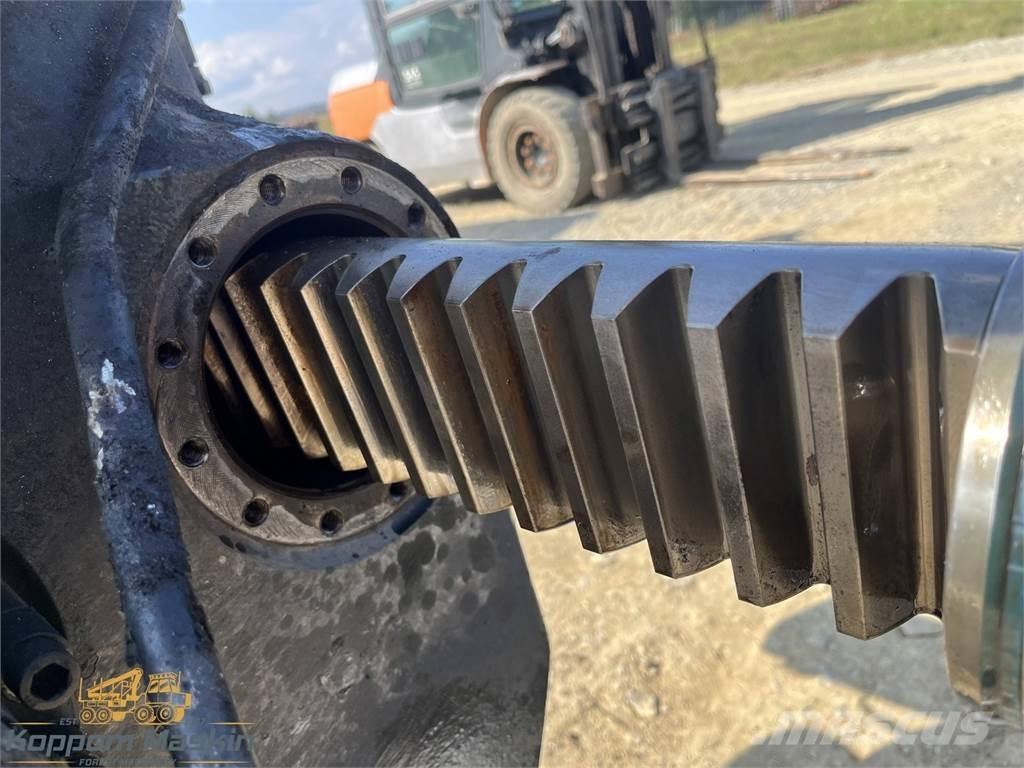 John Deere CH710 Żurawie do harwesterów