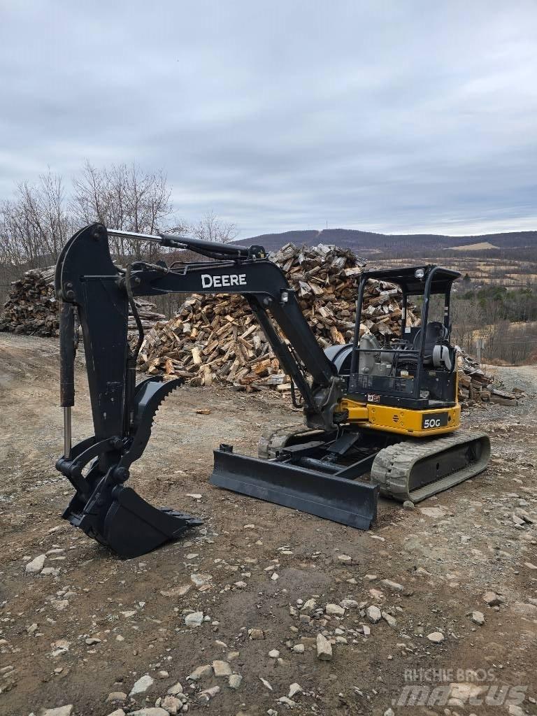 DEERE 50G Minikoparki