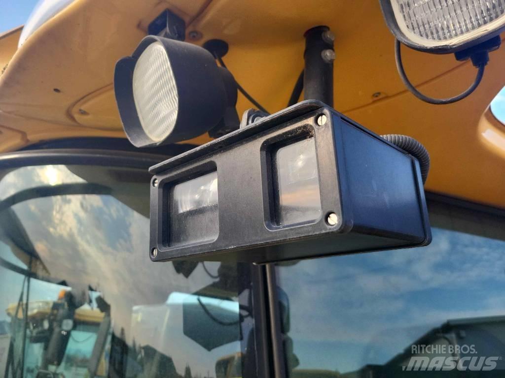 New Holland CR 9090 Kombajny zbożowe