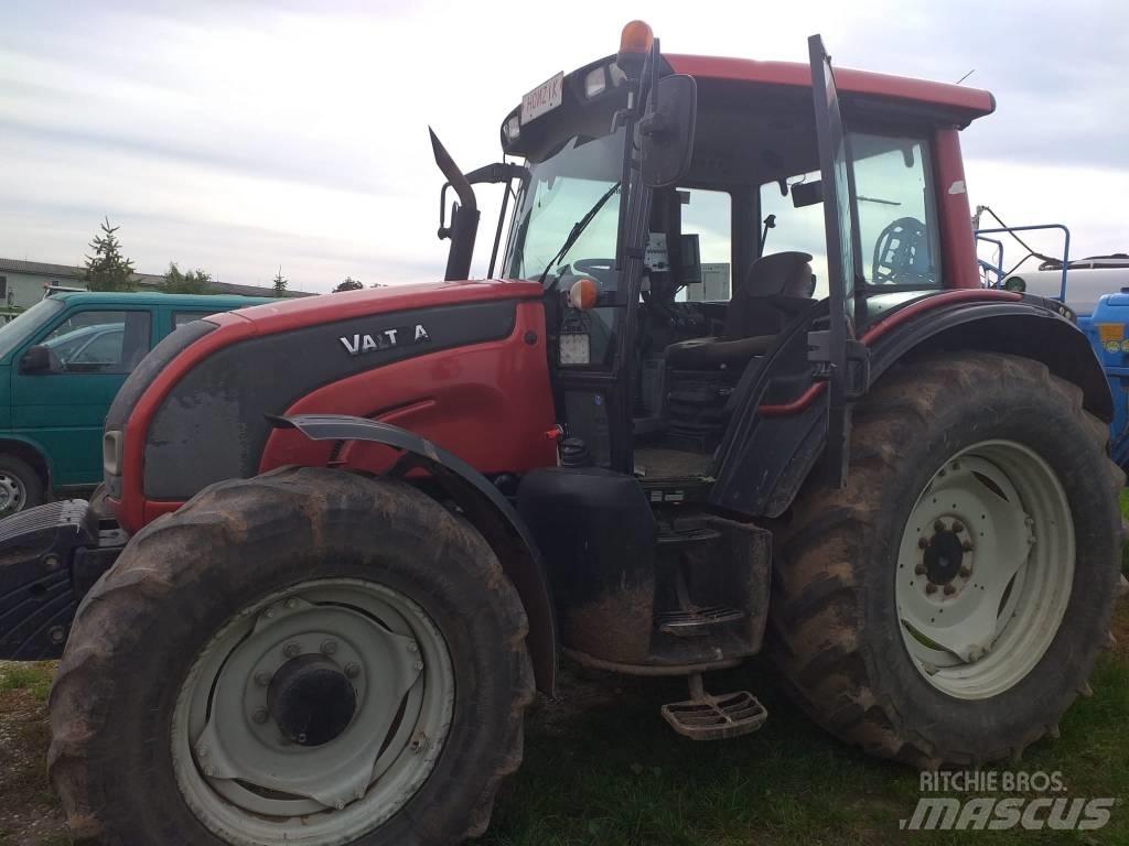 Valtra N121 Ciągniki rolnicze