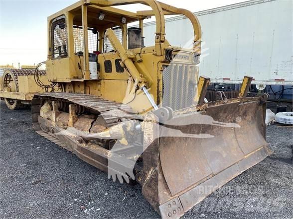 Komatsu D65E-6 Spycharki gąsienicowe