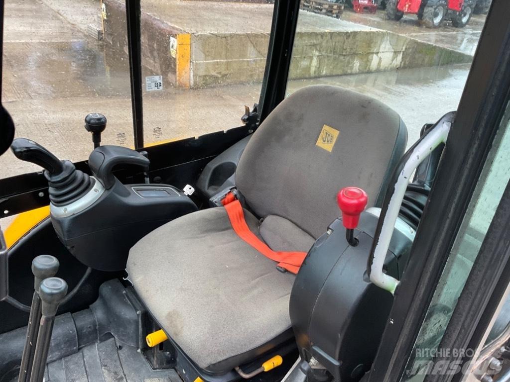 JCB 8030 Minikoparki