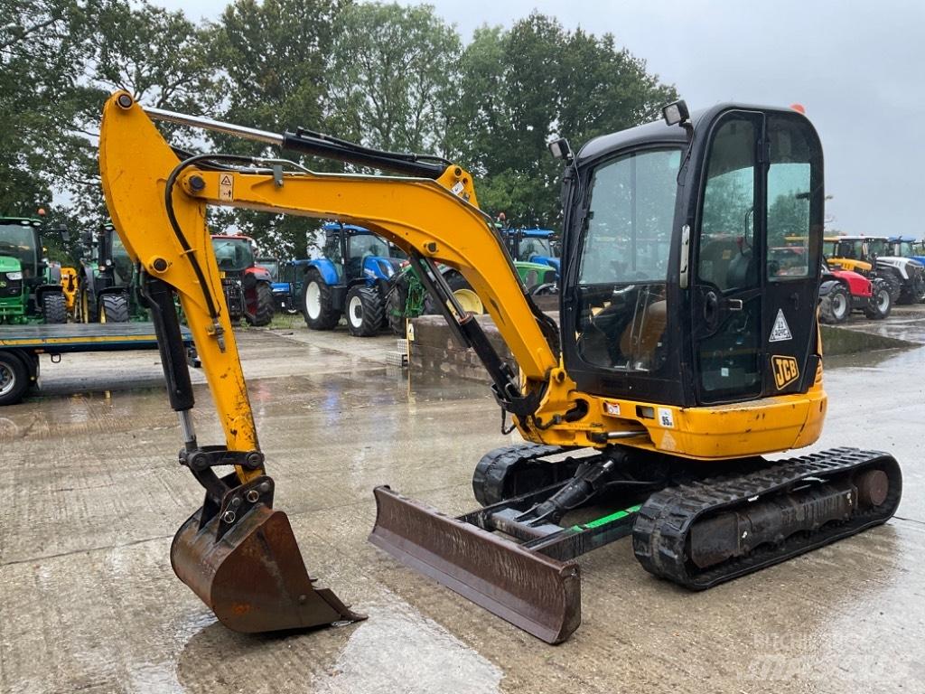 JCB 8030 Minikoparki