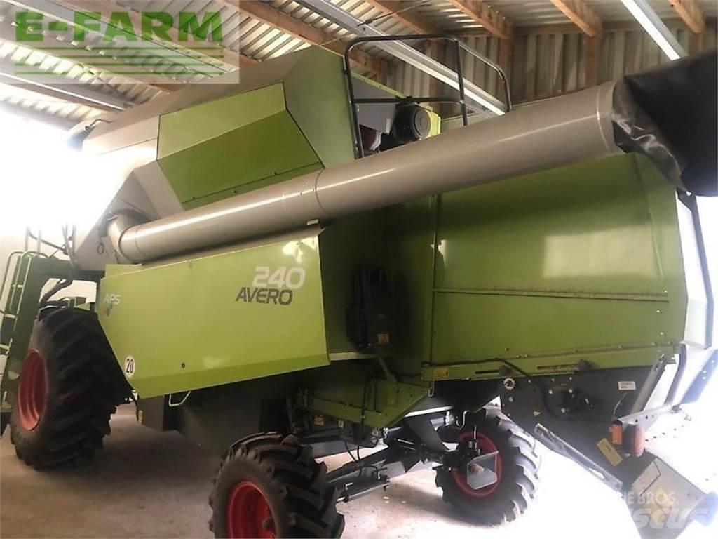 CLAAS avero 240 Kombajny zbożowe