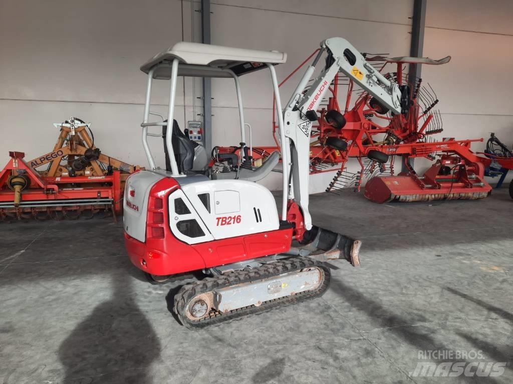 Takeuchi TB216 Minikoparki