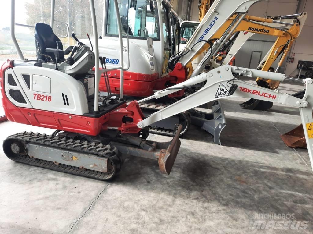 Takeuchi TB216 Minikoparki