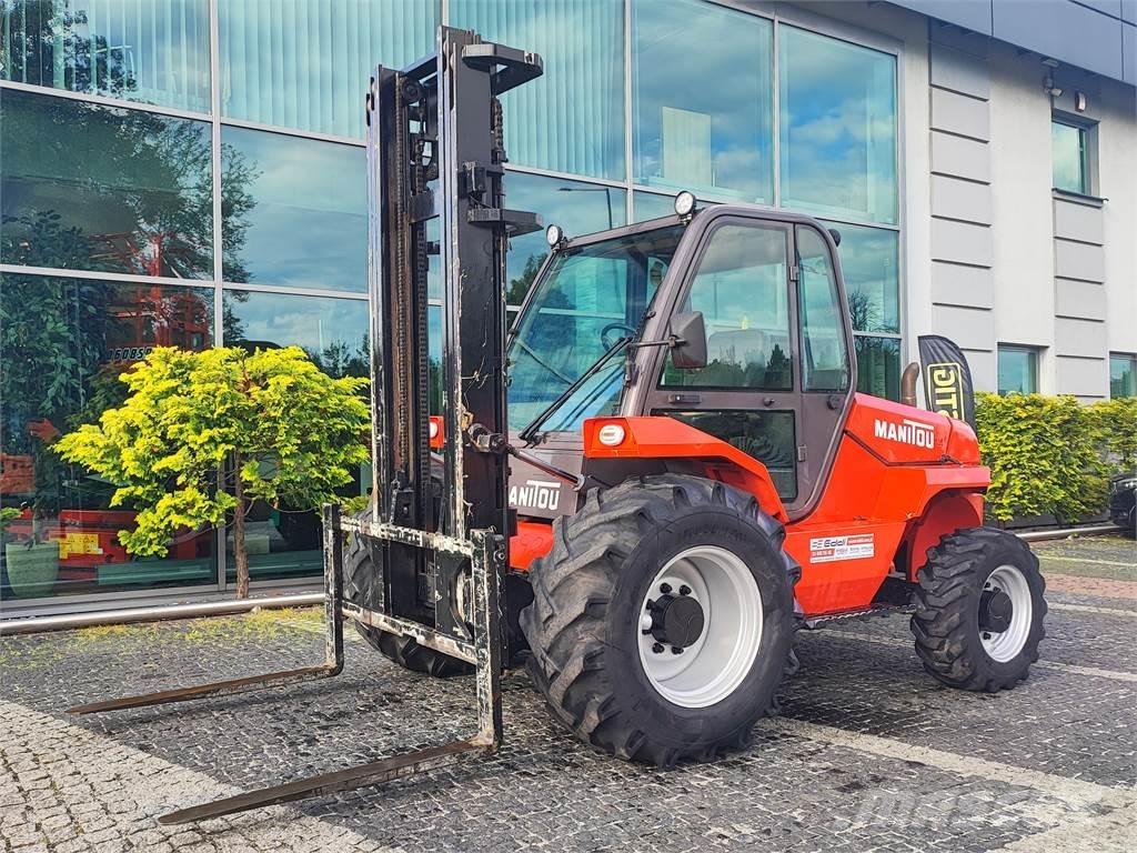 Manitou M26-4 Wózki widłowe terenowe