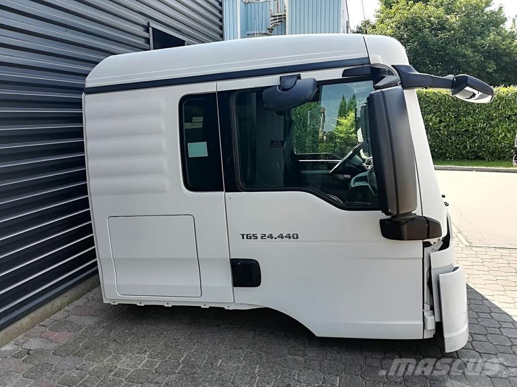 MAN TGS EURO 5 Kabiny i wnętrze