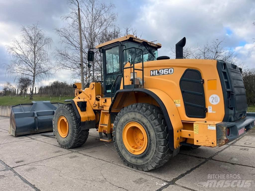 Hyundai HL 960 Ładowarki kołowe