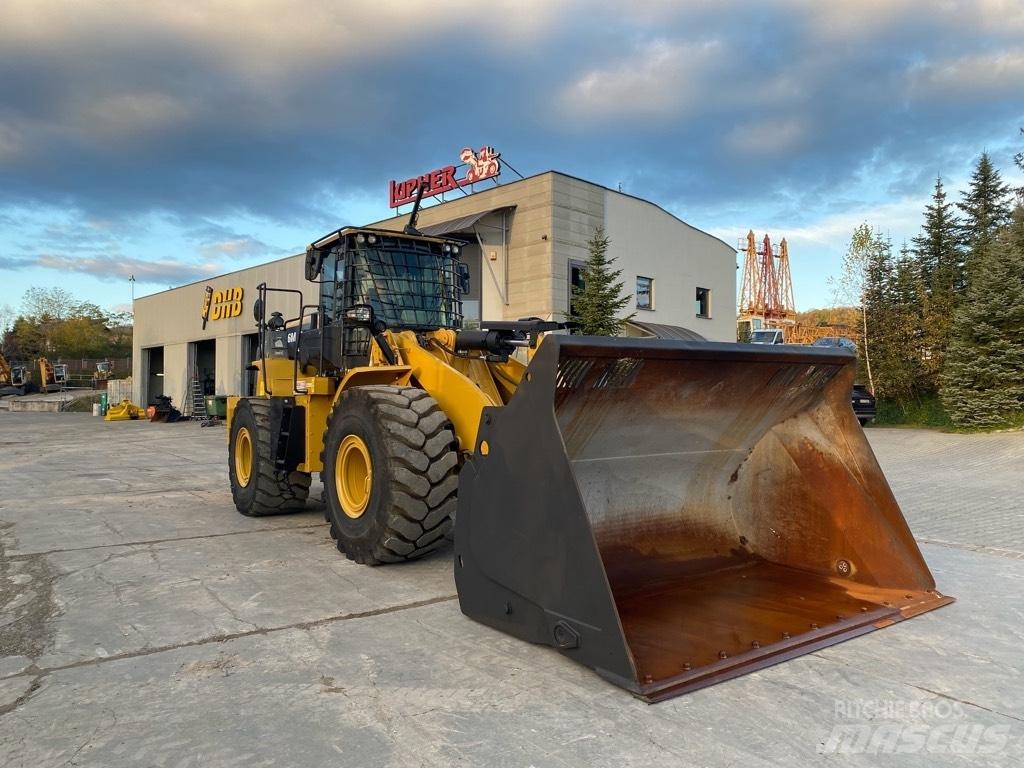 CAT 966 M Ładowarki kołowe