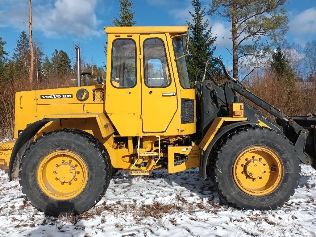 Volvo BM 4200 Ładowarki kołowe